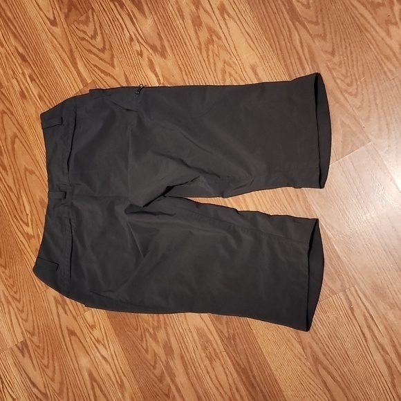 Rei capris size 10 lite weight - Picture 4 of 9